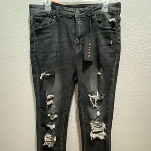 Risen black denim